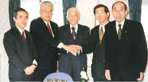 (株)アトル 社旗